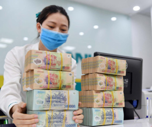 NHNN nói gì sau quyết định tăng mạnh lãi suất?