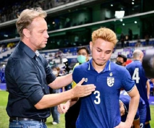 HLV Mano Polking nói gì sau trận thua mất mặt trước Malaysia ngay trên sân nhà?