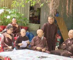 NÓNG: Lấy mẫu ADN trẻ em và người lớn tại Tịnh thất Bồng Lai