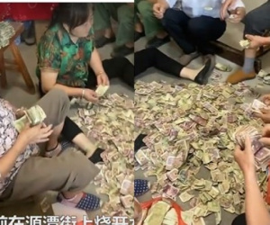 Cụ bà 79 tuổi qua đời, để lại tủ tiền 14 người đếm suốt buổi chiều