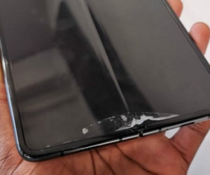 Samsung đứng trước nguy cơ bị kiện do dòng điện thoại gập có vấn đề
