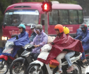Dự báo thời tiết 25/9: Miền Bắc giảm mưa, bão rất mạnh đang hướng vào Biển Đông