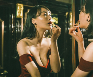 'Đệ nhất ngực đẹp' nhận cát-xê 13 tỷ bỏ nghề bác sĩ, sống ra sao sau 10 năm?