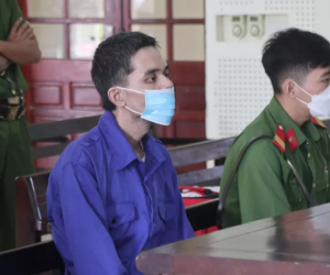 Mâu thuẫn, cầm súng K59 xông vào quán cà phê bắn 1 giám đốc