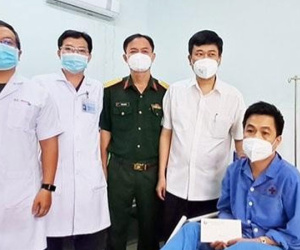 Đạp trúng mìn khi làm nhiệm vụ, một thượng úy bị thương nặng