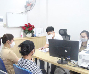 Ung thư vú, vợ trẻ nghe chồng không điều trị, 9 tháng sau chồng ly dị