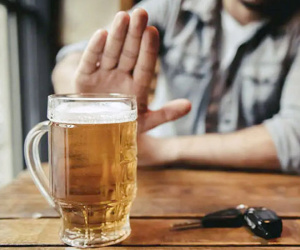 Những người không nên uống bia