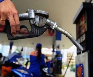 VCCI đề xuất giảm toàn bộ thuế tiêu thụ đặc biệt với xăng