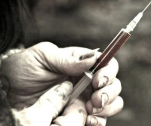 Tiêm máu của người nhiễm HIV vào vợ cũ vì không 'nối lại tình xưa'