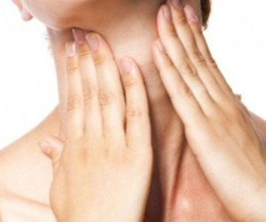 Cảnh báo 3 tín hiệu bất thường trên cổ có thể là 'tiếng gõ cửa' của tế bào ung thư