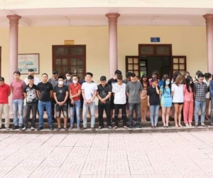 Gần 40 nam nữ ‘mở tiệc’ ma tuý trong quán karaoke, 6 đối tượng bị khởi tố