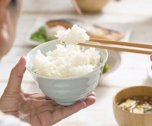 8 thói quen ăn cơm 'độc hại' của người Việt, hãy thay đổi ngay trước khi dạ dày, thực quản 'rước' đủ thứ bệnh
