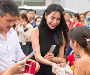 Ca sĩ Thuỷ Tiên chia sẻ 'thành quả' đã xây dựng từ mùa bão những năm trước cho bà con miền Trung