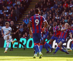 Chelsea ngược dòng thắng Palace ở phút 90