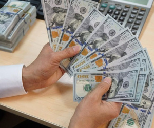 USD vọt tăng cao nhất trong lịch sử