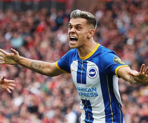 Liverpool lại mất điểm bởi Trossard xuất thần