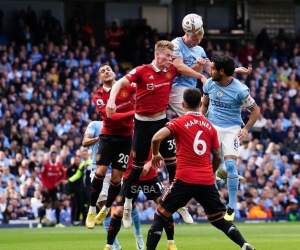Đừng chê Man United mà quên khen Man City