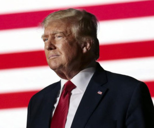 Ông Trump yêu cầu Tòa án tối cao can thiệp vào vụ hồ sơ mật bị thu giữ