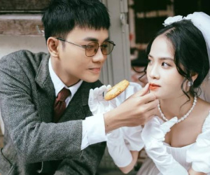 Vừa lên xe hoa, bồ cũ Quang Hải bị gái lạ 'dằn mặt' đòi trả chồng, chuyện gì đây?
