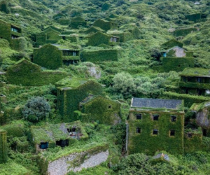 Ngắm làng ma đẹp như tranh ở Trung Quốc