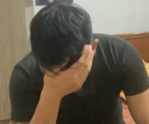 Nghi vợ gian díu với tình cũ sau 13 năm, chồng kéo vợ vào phòng kiểm tra thì sốc nặng, lên cơn co giật