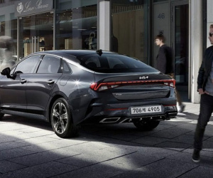 Khách hàng mua xe Hyundai và Kia bức xúc vì phải chờ 30 tháng