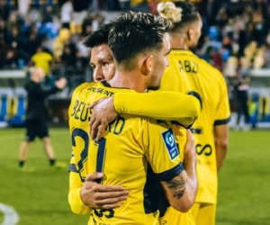 Đồng đội chia sẻ những điều thật lòng về Quang Hải và vấn đề của Pau FC