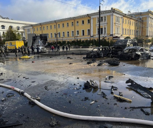 Tính toán của Tổng thống Putin khi phát động tập kích tên lửa vào Ukraine