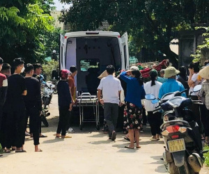 Nam sinh đâm chết bạn cùng trường khai 'do chống đỡ màn đánh hội đồng'