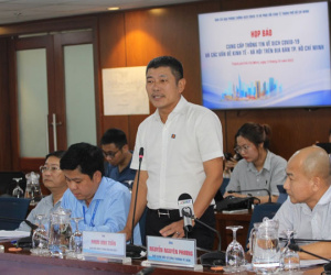 Petrolimex Sài Gòn: Không cửa hàng nào thiếu xăng dầu, đổ bao nhiêu cũng được