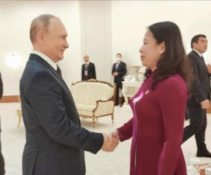 Phó Chủ tịch nước Võ Thị Ánh Xuân gặp Tổng thống Nga Vladimir Putin