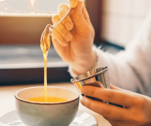Mật ong - 'thần dược' bảo vệ sức khỏe và sắc đẹp trong mùa đông nhưng phải lưu ý điều này kẻo mất mạng