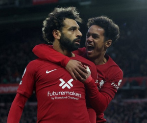 Salah tỏa sáng, Liverpool đánh bại Man City để mở tiệc tại Anfield