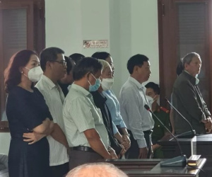 Cựu Phó chủ tịch tỉnh Phú Yên và nhiều lãnh đạo sở ngành hầu tòa trong vụ bán sỉ 262 lô đất