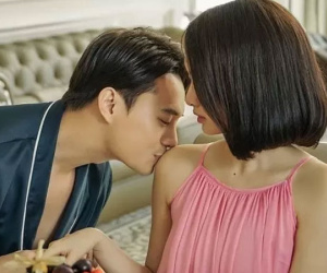 Sự thật cay đắng về mối tình của sếp bà trẻ trung, sành điệu và cậu trợ lý 'chuẩn men'