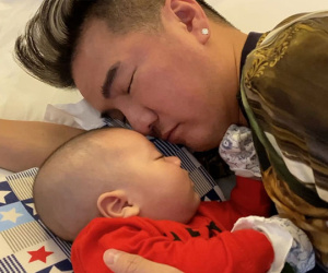 Đàm Vĩnh Hưng xúc động khóc nhớ khoảnh khắc con trai ruột chào đời