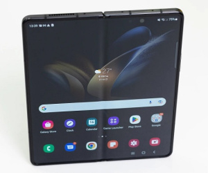 Google Pixel Fold có thể là 'chị em sinh đôi' của Galaxy Z Fold 4?