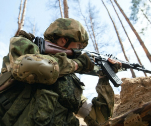 Lối đánh từng bước của Nga trên chiến trường Ukraine qua lời tướng Surovikin