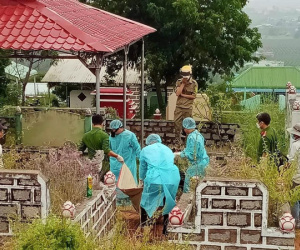 Vụ thi thể cháy đen ở nghĩa trang: Hiện trường có gì?