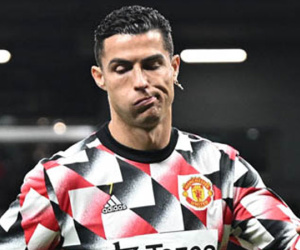 Ronaldo bị loại khỏi đội hình Man United đấu Chelsea
