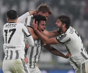 Thắng tưng bừng, Juventus trở lại đường đua vào Top 4