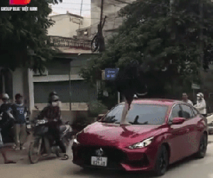 Công an vào cuộc vụ đánh ghen khiến cô gái bị cắn đứt một phần tai