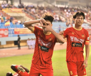 Công An Nhân Dân thăng hạng V-League, bóng đá Công An trở lại sau 20 năm