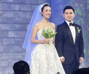 Đỗ Mỹ Linh bật khóc trong lễ cưới: 'Em chưa từng nghĩ sẽ kết hôn với một người có khuôn mặt baby như anh'