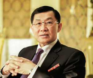 Mở nhà hàng, bán đồ lưu niệm ở sân bay, công ty của 'vua hàng hiệu' Johnathan Hạnh Nguyễn lãi đậm
