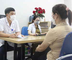 Khóc 'cạn nước mắt' sau khi chi tiền xét nghiệm máu tìm ung thư