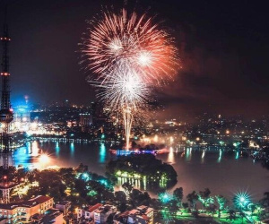 Hà Nội xây dựng 2 phương án bắn pháo hoa đêm giao thừa 2023