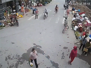 Clip: Chiếc xe không người lái gây tai nạn thương tâm và nguyên nhân đằng sau khiến nhiều người phẫn nộ
