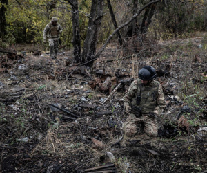 Tình báo Ukraine: Nga 'rút lui giả' và sẵn sàng nghênh chiến ở Kherson
