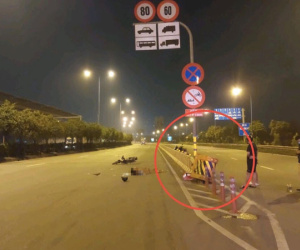 Xe biển số 6666 đâm vào dải phân cách, người đàn ông tử vong